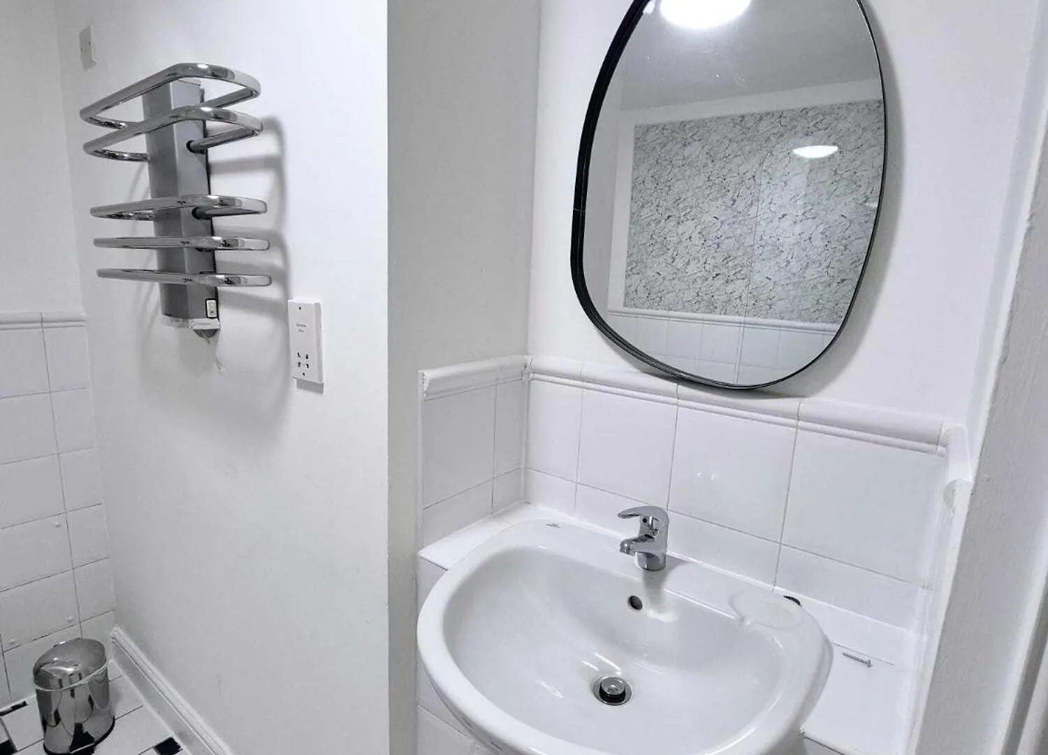 Robinhuts Views Apartments London Holiday home