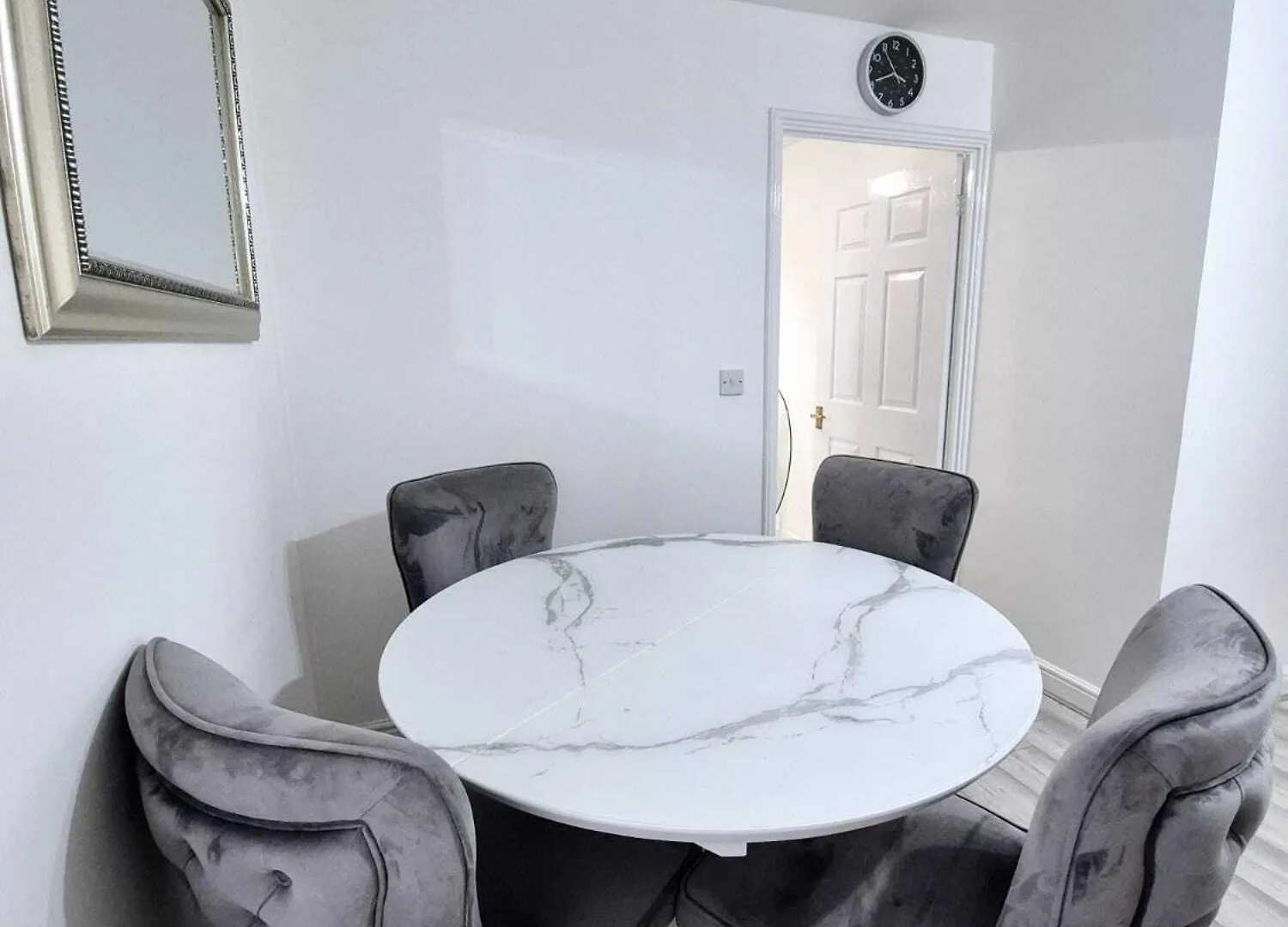 Holiday home Robinhuts Views Apartments London United Kingdom